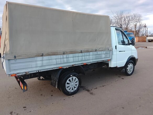 2010 ГАЗ ГАЗель (3302), белый, 700000 рублей - вид 3