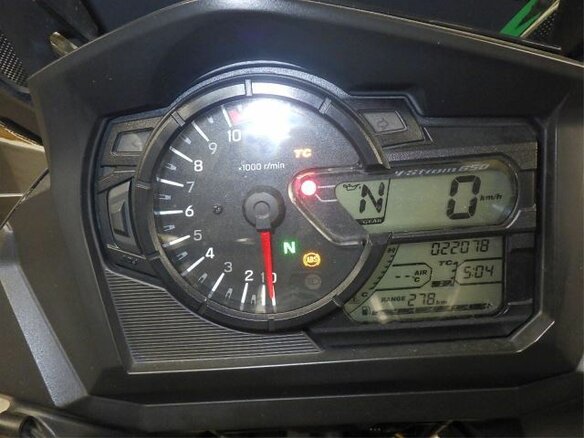 2019 Suzuki V-Strom DL 650, белый, 700000 рублей - вид 7