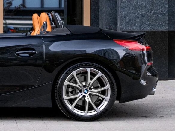 2022 BMW Z4 20i III (G29), чёрный - вид 20