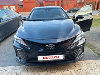 2021 Toyota Camry VIII (XV70), чёрный, 3500000 рублей, вид 2