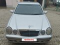 2001 Mercedes-Benz E-Класс 220 II (W210, S210) Рестайлинг, серебристый, 530000 рублей - вид 2