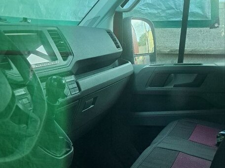 2019 Volkswagen Crafter, красный, 7900000 рублей, вид 2