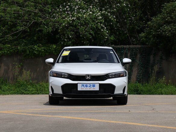 2026 Honda Civic XI Рестайлинг, белый, 2400000 рублей - вид 1