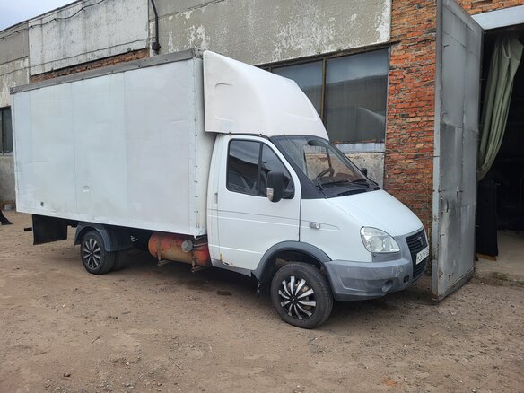 2011 ГАЗ ГАЗель (3302), белый, 920000 рублей