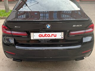 2021 BMW 5 серии 540i xDrive VII (G30/G31/G38) Рестайлинг, чёрный, 8200000 рублей, вид 3