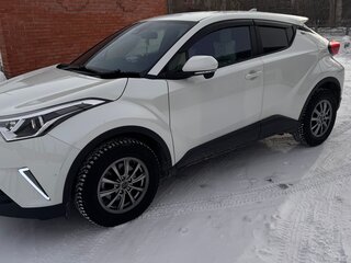 2019 Toyota C-HR I Рестайлинг, белый, 2200000 рублей, вид 2