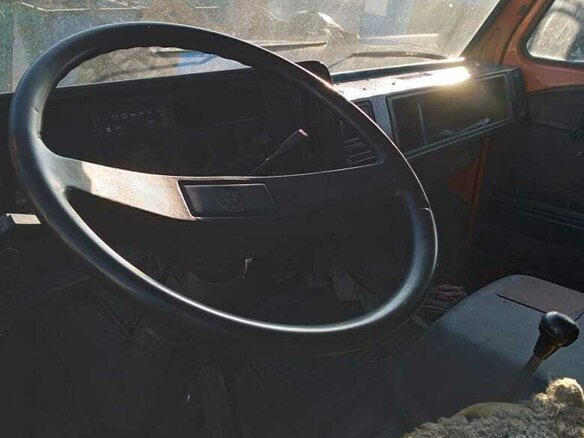 1986 Volkswagen LT, оранжевый, 200000 рублей - вид 2