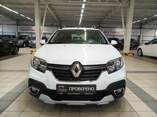 2020 Renault Sandero Stepway II Рестайлинг, белый, 905000 рублей, вид 2