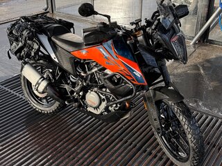 2022 KTM 390 Adventure, оранжевый, 540000 рублей, вид 2