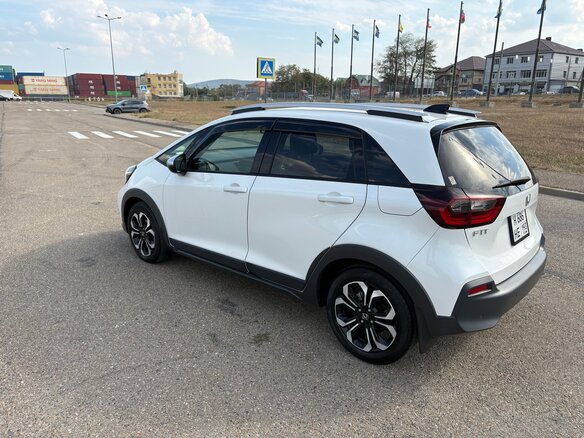 2021 Honda Fit Crosstar IV, белый, 1720000 рублей - вид 13