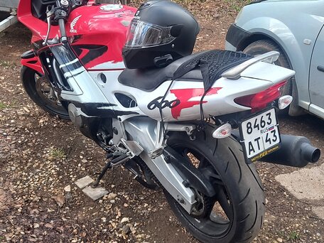 1997 Honda CBR 600F, красный, 320000 рублей, вид 1