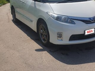 2010 Toyota Estima III Рестайлинг, белый, 2050000 рублей, вид 4