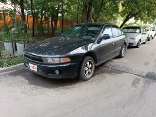 2000 Mitsubishi Galant VIII Рестайлинг, чёрный, 250000 рублей, вид 1