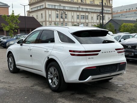 2023 Genesis GV70 I, белый, 6340000 рублей, вид 5