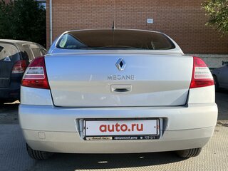 2008 Renault Megane II Рестайлинг, серебристый, 590000 рублей, вид 2