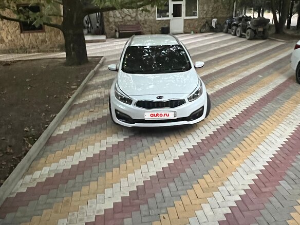 2015 Kia Ceed II Рестайлинг, белый, 1550000 рублей - вид 31