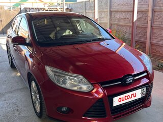 2013 Ford Focus III, красный, 850000 рублей, вид 3