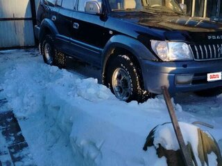 2002 Toyota Land Cruiser Prado 90 Series Рестайлинг, чёрный, 1200000 рублей, вид 2