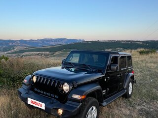 2020 Jeep Wrangler IV (JL), чёрный, 3700000 рублей, вид 4