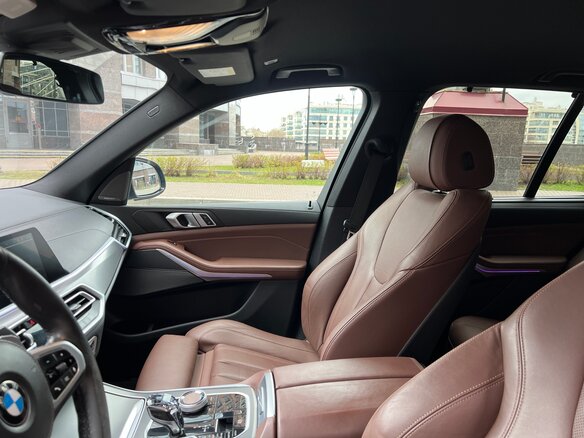 2021 BMW X5 30d IV (G05/G18), синий, 5500000 рублей - вид 6