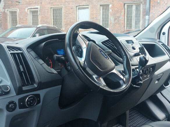 2017 Ford Transit, белый - вид 23