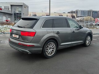 2016 Audi Q7 II (4M), серый, 3950000 рублей, вид 3