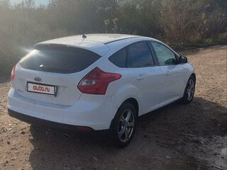 2012 Ford Focus III, белый, 915000 рублей, вид 3