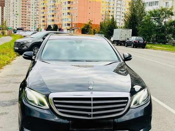 2019 Mercedes-Benz E-Класс 200 V (W213, S213, C238), чёрный, 2450000 рублей