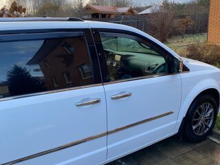2014 Chrysler Voyager Grand V Рестайлинг, белый, 2450000 рублей, вид 5