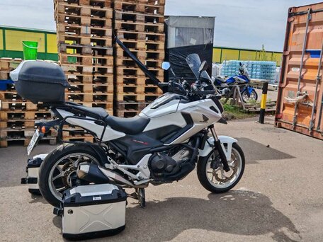 2016 Honda NC 750X, серебристый, 660000 рублей, вид 3