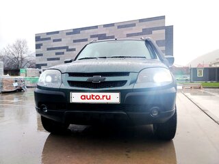 2016 Chevrolet Niva I Рестайлинг, серый, 630000 рублей, вид 2