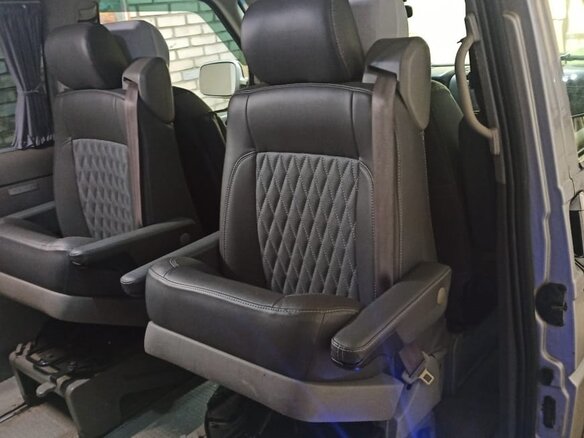 2000 Volkswagen Multivan T4, серебристый, 1515555 рублей - вид 8