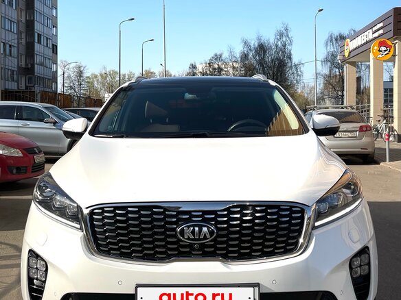 2019 Kia Sorento III Prime Рестайлинг, белый, 4400000 рублей - вид 2