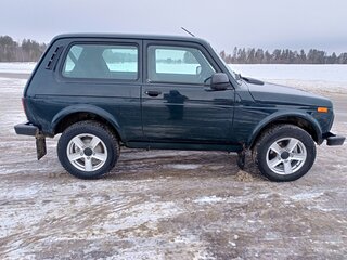 2023 Lada (ВАЗ) Niva Legend I, зелёный, 1000000 рублей, вид 2