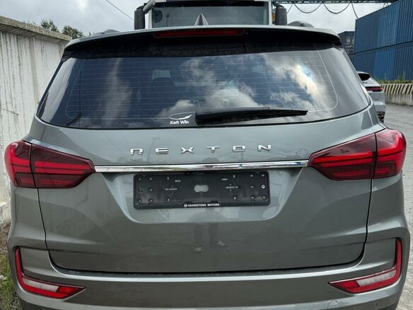 2021 SsangYong Rexton IV Рестайлинг, серый - вид 4