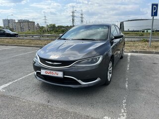 2014 Chrysler 200 II, серый, 1790000 рублей, вид 3