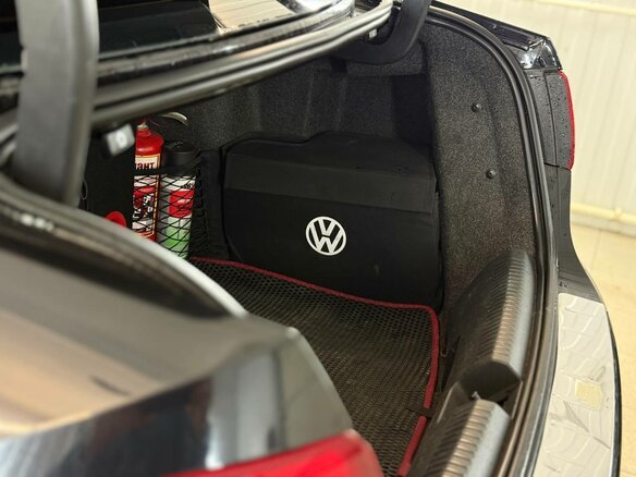 2013 Volkswagen Jetta VI, чёрный, 700000 рублей - вид 11
