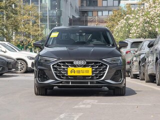 2025 Audi A3L 35 TFSI IV (8Y) Рестайлинг, серый, 3867000 рублей, вид 4