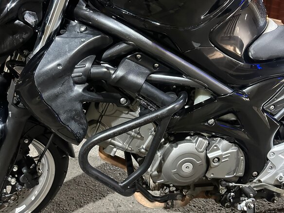2010 Suzuki SFV 650 Gladius, чёрный, 430000 рублей - вид 3