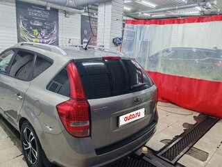 2010 Kia Ceed I Рестайлинг, серебристый, 780000 рублей, вид 4