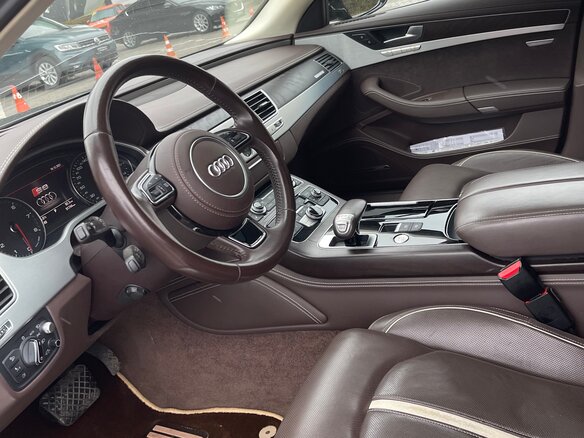 2016 Audi A8 Long III (D4) Рестайлинг, чёрный, 3300000 рублей - вид 10