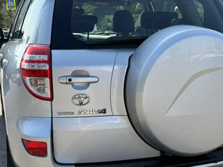 2012 Toyota RAV4 III (XA30) Рестайлинг, серебристый, 1800000 рублей, вид 3