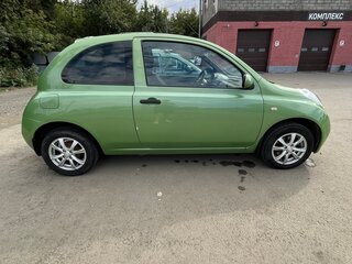 2004 Nissan Micra III (K12), зелёный, 395000 рублей, вид 3