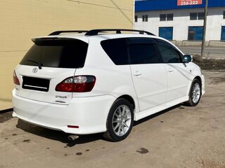2002 Toyota Ipsum II (M20), белый, 1200000 рублей, вид 2