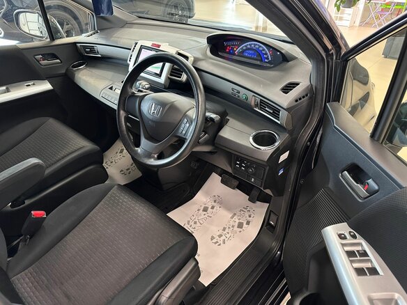 2012 Honda Freed Spike I Рестайлинг, чёрный - вид 10