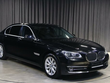 2014 BMW 7 серии Long 740Li xDrive V (F01/F02/F04) Рестайлинг, чёрный, 1749000 рублей, вид 3