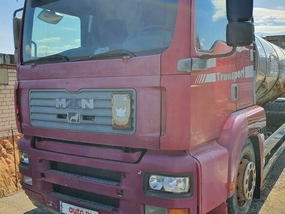 2003 MAN TGA, красный, 4500000 рублей