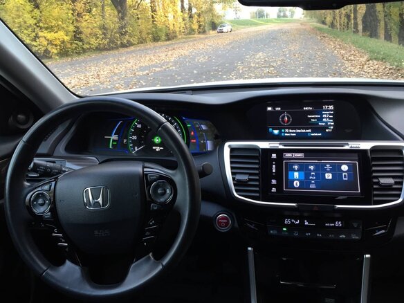 2016 Honda Accord IX Рестайлинг, белый, 1350000 рублей - вид 12
