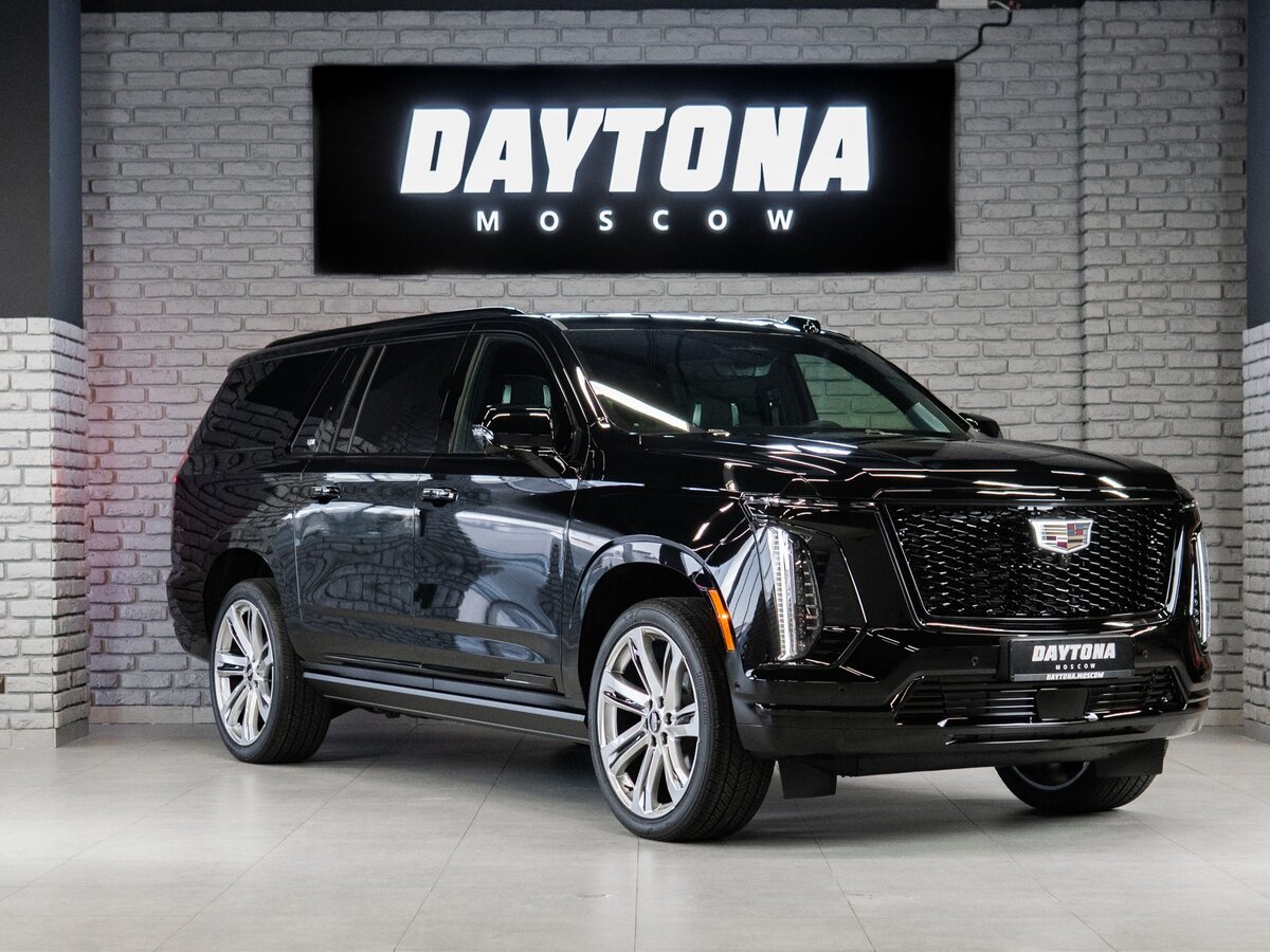 Открыть фотографии: Cadillac Escalade V Рестайлинг