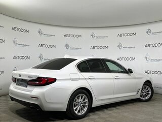 2021 BMW 5 серии 520i VII (G30/G31/G38) Рестайлинг, белый, 3259900 рублей, вид 2